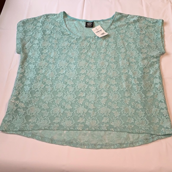 Large Aqua All Over Lace T Shirt Bobeau Shirt - Picture 7 of 13